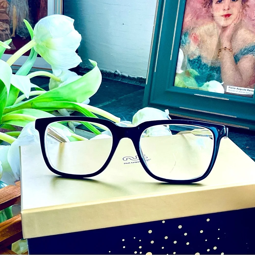 GUCCI READING GLASSES - Picture 5 of 13